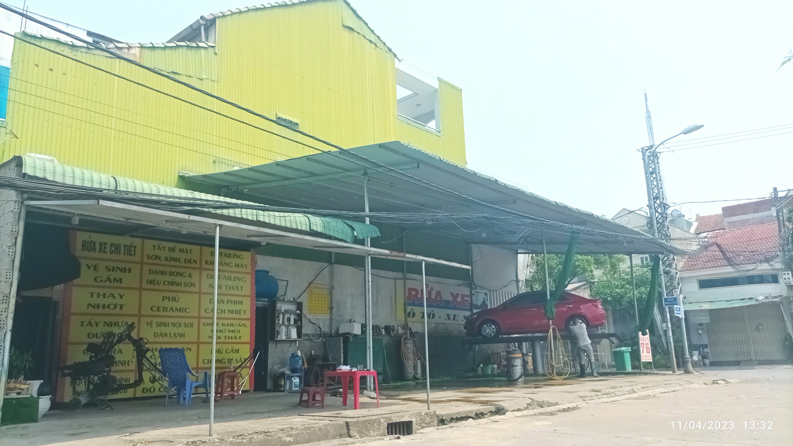 can sang nhuong cua hang rua xe va cham soc xe o to   - dia chi 79 ngo si lien phuong tran phu tp quang  ngai
